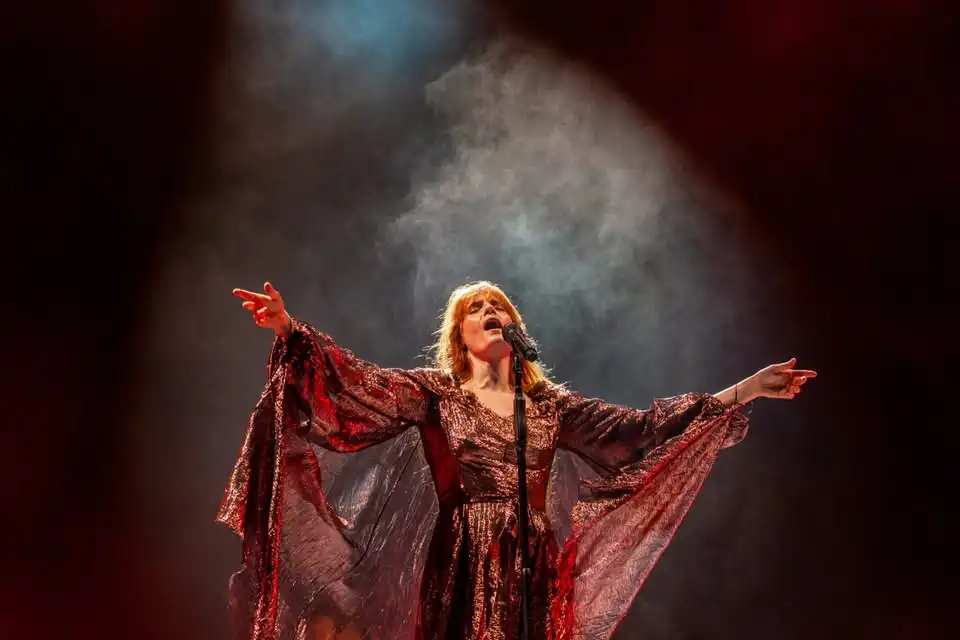 Florence and The Machine: Everybody Scream Tour