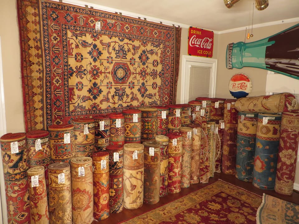 Moving sale