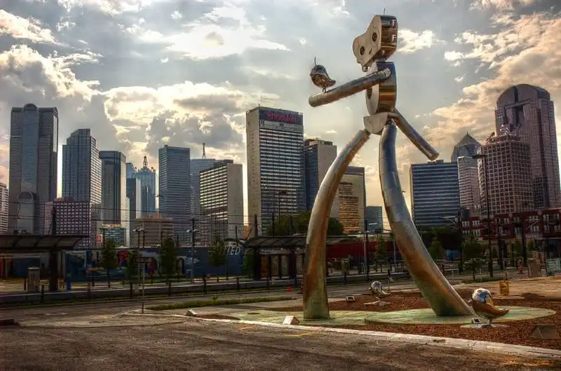 Dallas downtown exploration via DART rail from Arapaho Station