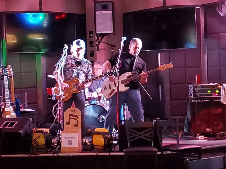 WE ARE BACK!! 2nd of 2 nights @Euless Yacht Club