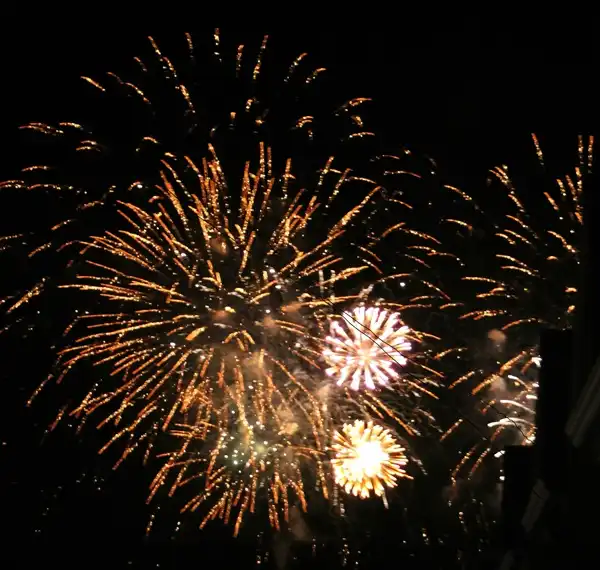 Where to Catch the Best Fourth of July Fireworks in the Metroplex (2026)